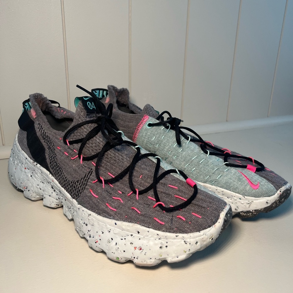 Nike Space Hippie 04